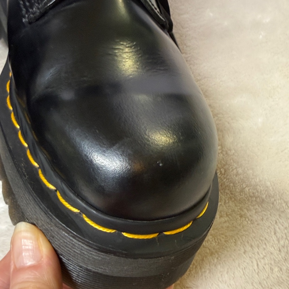 ⭐️Dr. Martens MOLLY Women's Leather Platform Boots BLACK BUTTERO size 8 - Picture 10 of 16